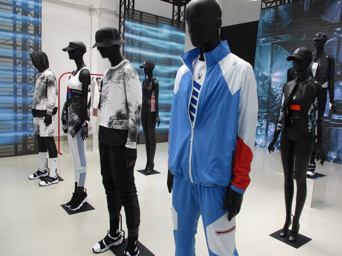 BlackandPaper1's tweet photo. Look out Nike/Blue Ivy!
At Milan Fashion Week Men I saw a new sportswear brand to look out for at the gym or on the street, Spyder. #mfwm @cameramoda #fashison #sportstech #sportswear #menswear #womenswear #Athletics #trainers #streetwear #TuesdayThoughts #gymlife @spyderactive https://t.co/HP4qdfakpS