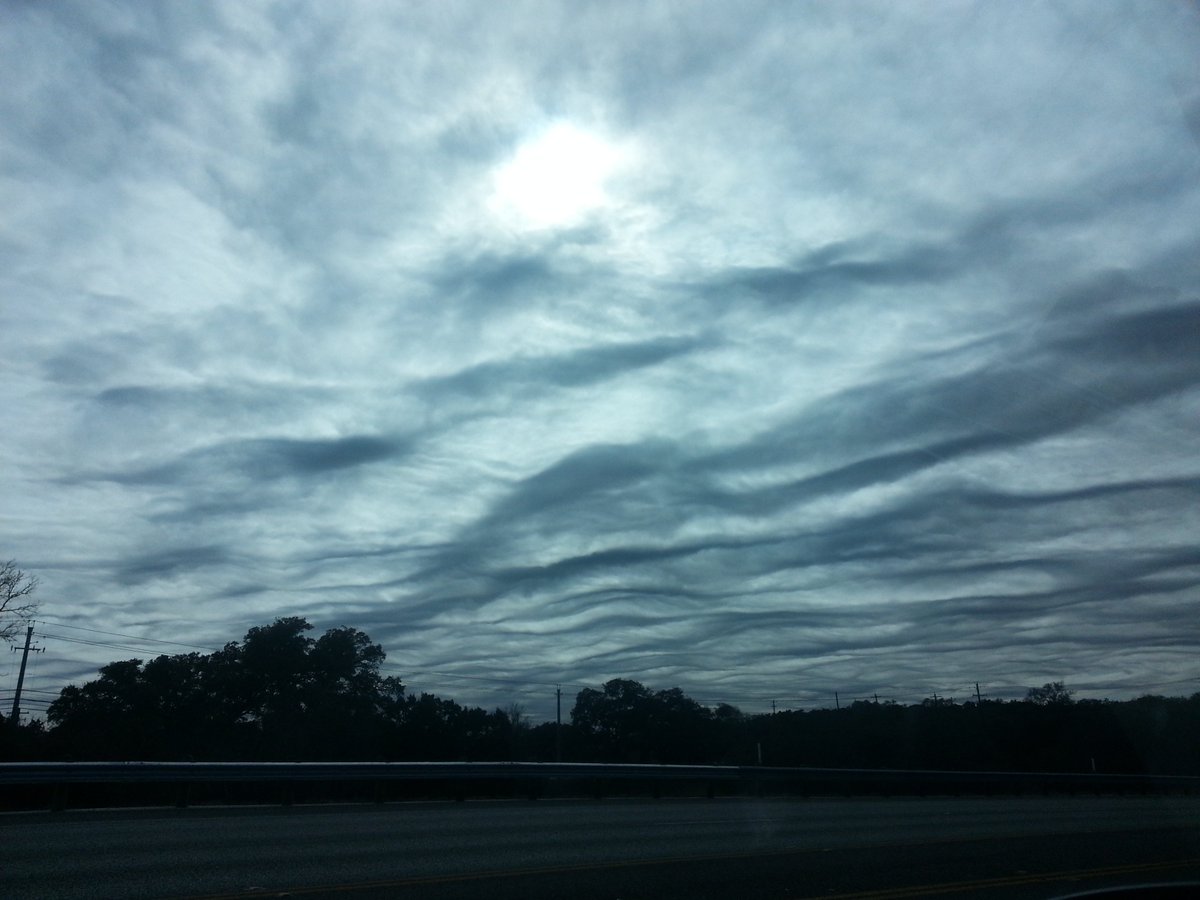 GoFanPRO's tweet image. "Some people feel the rain. Others Just get wet." Bob Marley
Please RT

#rain #cloudy #storm #Pressurewashing #windowcleaning #quotesoftheday #BobMarley