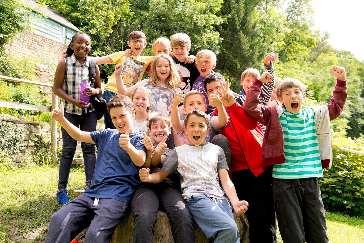 YHAOfficial's tweet photo. We're recruiting! 📝

Do you think you have what it takes to drive the strategy to put YHA on the map as a leading charity? We've got a fantastic opportunity to join YHA as our Director of Strategy and Engagement. 

Find out more about the role here ➡️ https://t.co/M7YNzGX21O https://t.co/ZQO718QDih