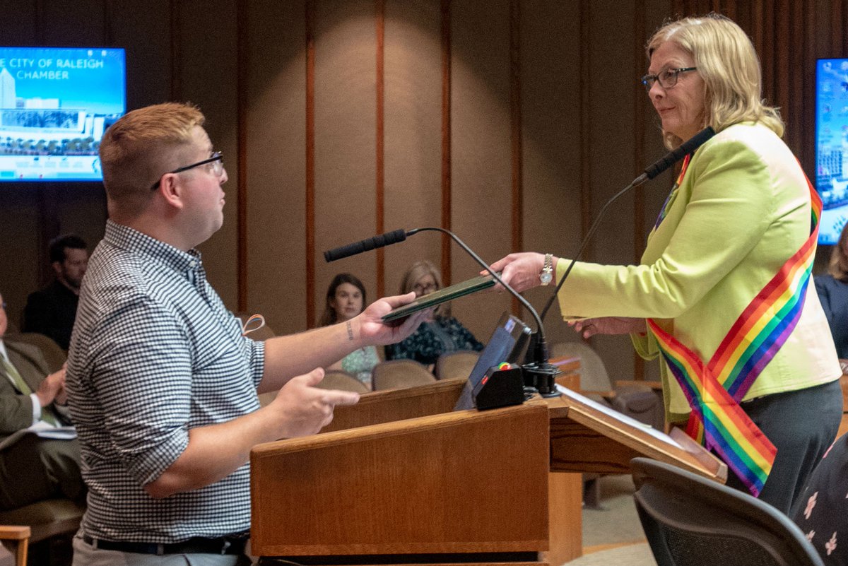 RaleighGov's tweet photo. Staff and friends of the @LGBTCenterRal joined @NancyMcFarlane as she proclaimed June as Pride Month in Raleigh. Our organization is excited to join in celebrating diversity and unity. The City of Raleigh remains committed to treating all people with fairness and respect. https://t.co/PHFrTkFj4R