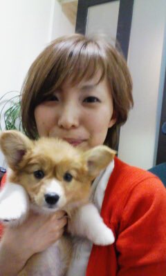 外から聞こえる  歓喜の声  家から聞こえる歓喜の声  今日はW杯初戦  こんなにたくさんの人達が  疲れた体からアドレナリンを絞って  応援してる  お互い寝ずに応援したのは12年も前      貴方は覚えてますか？  サッカーはまだ好きでいますか⁇
＃W杯