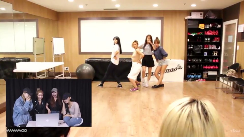 JungWheeings's tweet photo. JUST RELEASE THE FULL VERSION OF WHEEBYUL'S DANCE PLEASE I BEG YOU! RELEASE ALL THEIR TRAINEE VIDS!!! @RBW_MAMAMOO 
#4WithMamamoo #마마무4살돼쪄염 https://t.co/kPMy8You3G