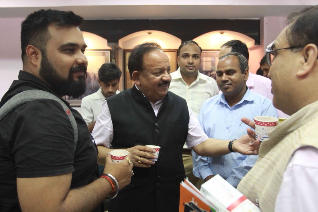 drharshvardhan's tweet photo. Sanction for another 237 projects in pipeline including 80 more Open Gyms, development of parks, high mast lights, repairing of roads, installation of tube wells. Earlier 50 Open Gyms were set up across the constituency. @BJP4Delhi, @BJP4India, @PMOIndia https://t.co/OeSB50L7gU