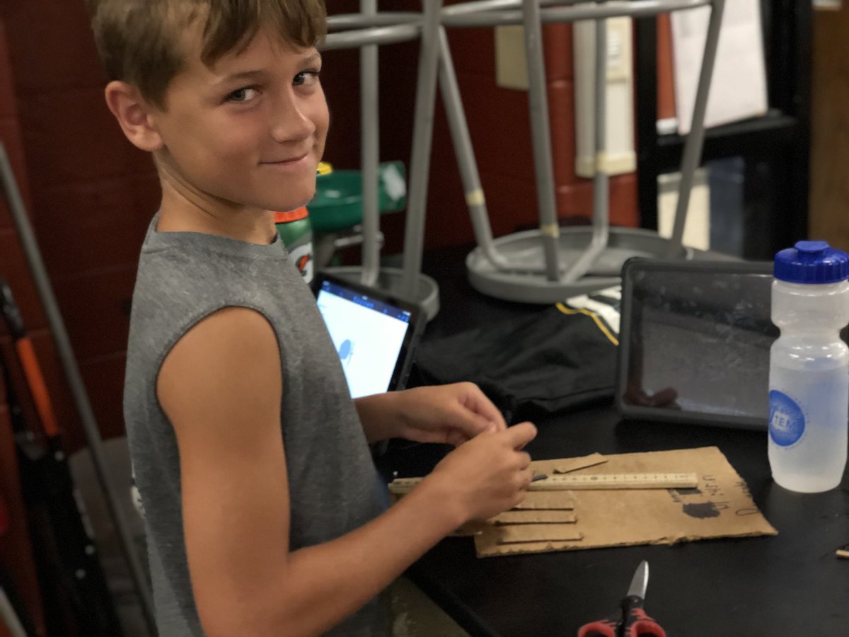 edUcation_frwd's tweet photo. Day 2 of #STEMSummerAcademy is jumpin! #Rockets #Planes #Motors #Engines #STEM #InnovatorsWelcome @nacol @STEM_Saratoga @knowledgeworks @gatesed @Discovery @waukeshaschools @STEMForward https://t.co/1L1I1QEyeK