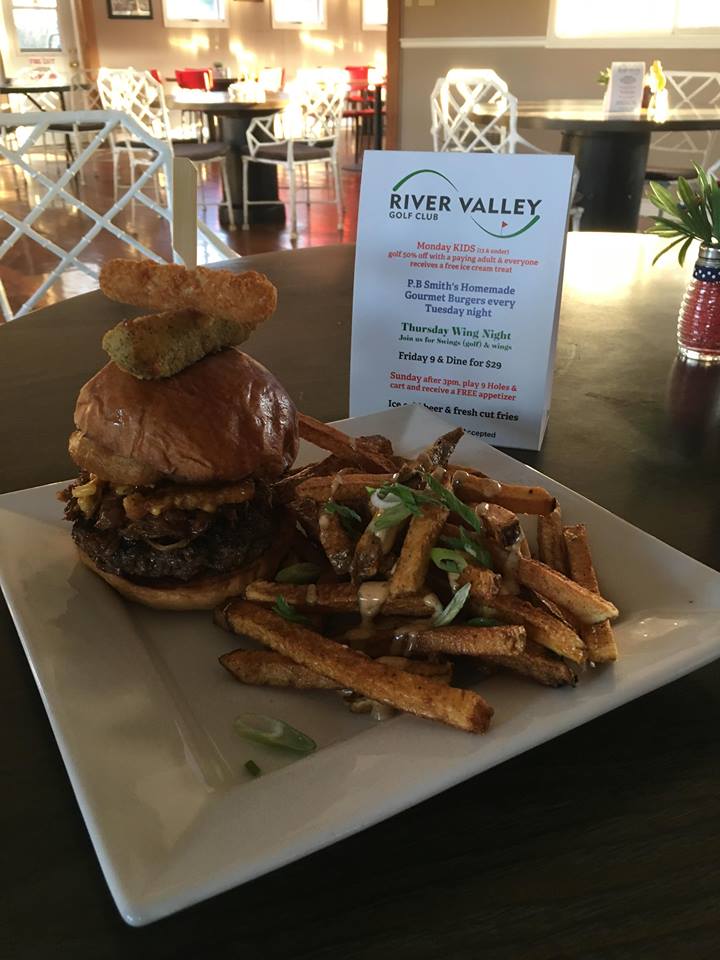 RV_GolfTube's tweet photo. Tonight is gourmet burger night at River Valley, with Chef Paul Smith! https://t.co/3QVtQI5yEI