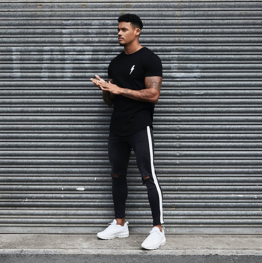 The Bestselling Distressed Track Jeans Worn With The Curved Hem Bolt Tee. 

Get Yours Whilst They're Still Available - alivedenim.com