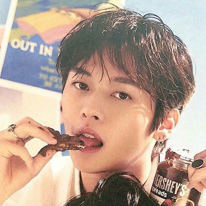 IVOSKNOW's tweet image. #NewProfilePic #chocolates #engsherep