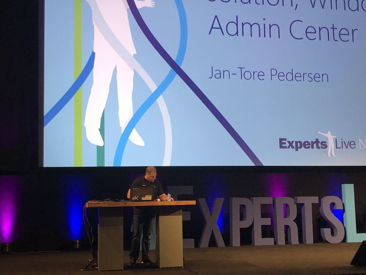 pdaalmans's tweet image. @jantorep getting ready for his session at #ExpertsLifeNL #ctglobal