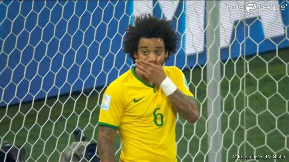 MendessTaysla's tweet photo. #TercaDetremuraSDV quando eu flerto mais não quero nada e a pessoa quer.. https://t.co/rwHThKDN9F