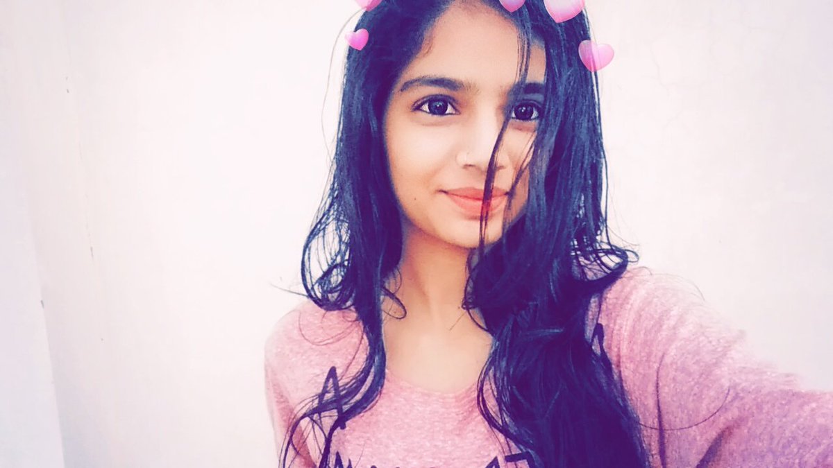 NituRathore5's tweet photo. Focused, Intelligent, Motivated...
Ohh n cute too..👅//🎀 https://t.co/WCy2OjC2Wr