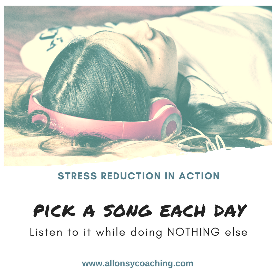 StellaLoichot's tweet photo. Please, do that for yourself this week. Commit to it and set a reminder: an alarm, a sticky note, whatever works for you. Otherwise, YOU WILL FORGET!
I'll listen to Forest Gump's Feather Theme. What will you listen to today? Inspire me!
#stressrelief #mindefullness #CALM https://t.co/vQ3eePeNmj