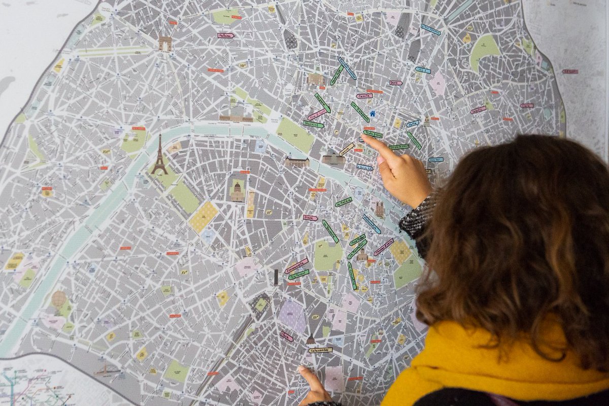 UGoMap's tweet image. Merci @ParisZigZag pour votre article "LA CARTE QUI DÉTRÔNE CELLE DU MÉTRO !"
Elle ne rentre pas dans la poche mais on peut la personnaliser : sans rancune @groupeRATP 😉
pariszigzag.fr/sortir-paris/l…