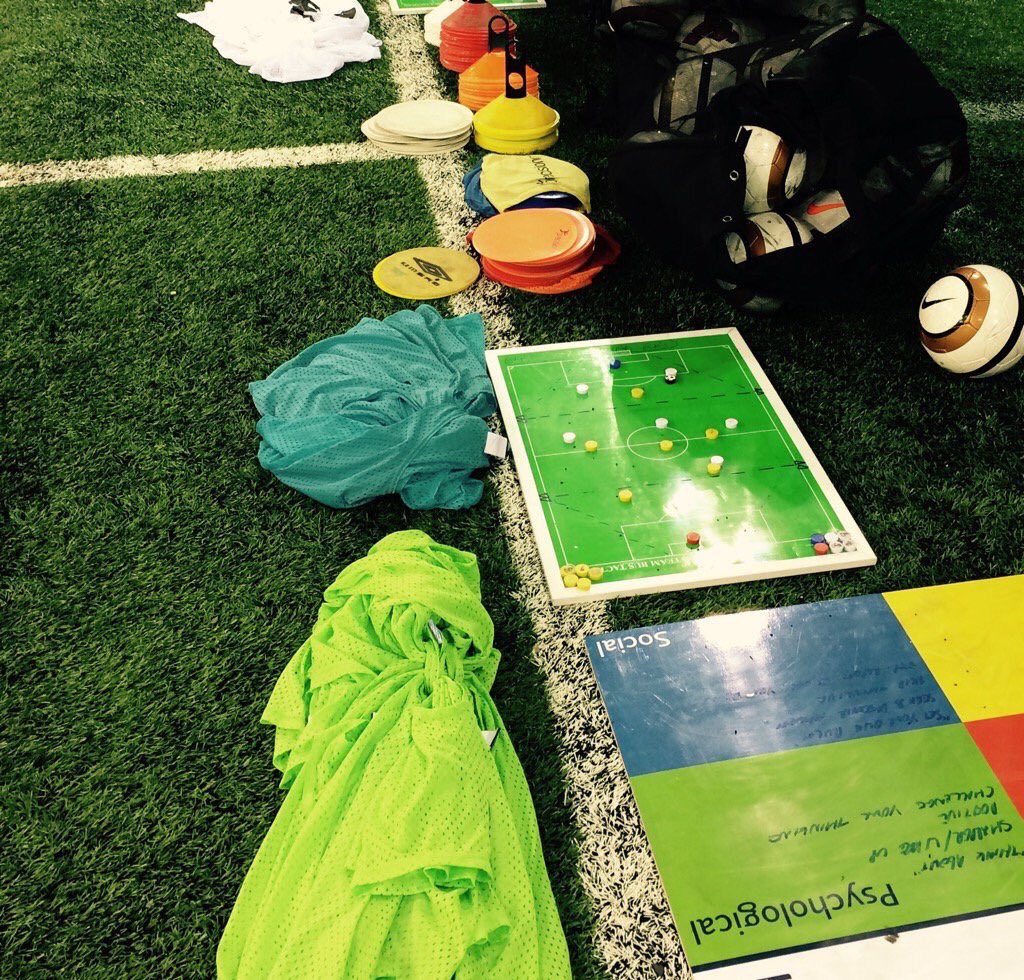 pstjfc's tweet photo. ROADSHOW - Following the successful PST DNA Roadshows with the clubβs colts section, attention now turns to the juniors with a session for the clubβs two U15s teams with FA Coach Mentor @AndyPilks tonight. #PSTDNA β½οΈ https://t.co/9f8s1gX4lV