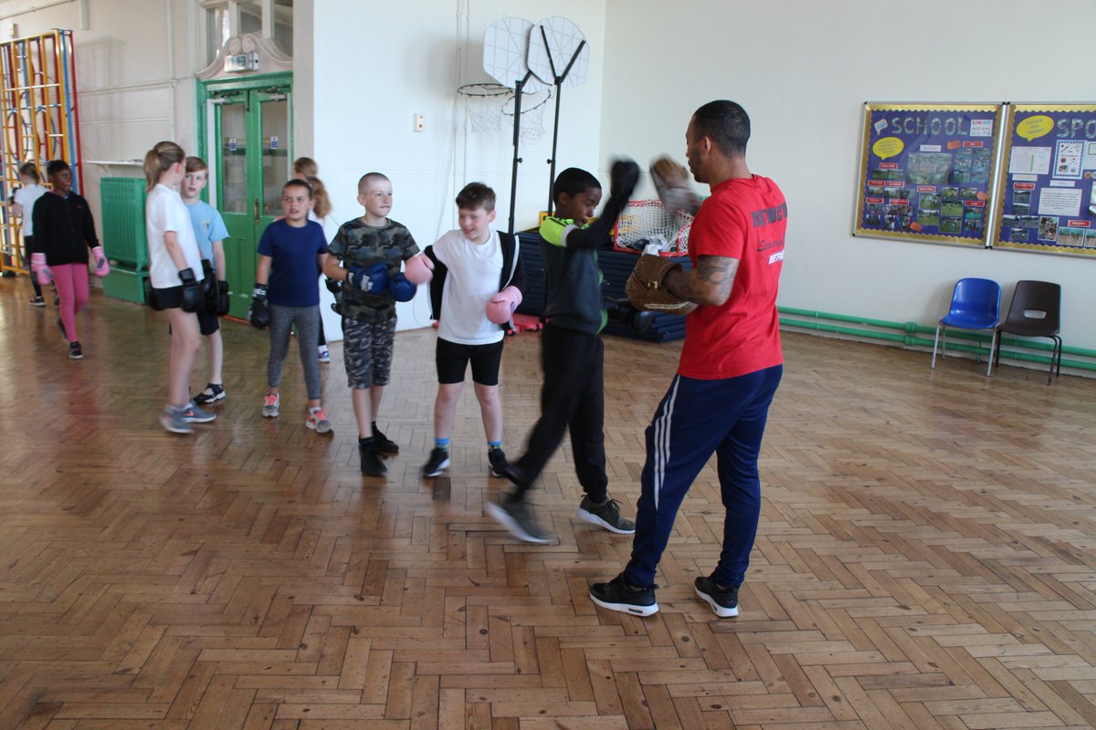 Rivelin Primary tweet media