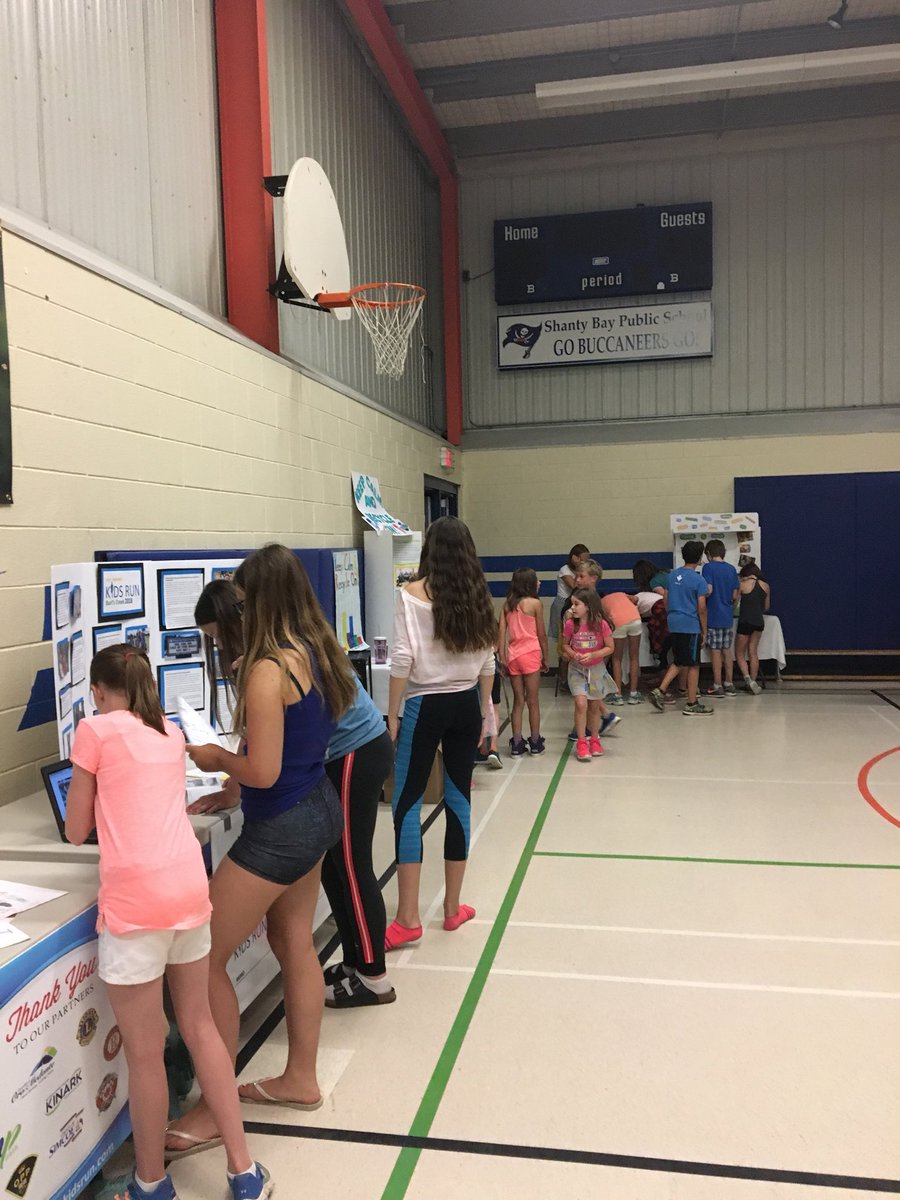 BeChangeAgents's tweet photo. Some @ShantyBayPS students visiting our Change Agent Exhibits today! https://t.co/AvEKspUo1t