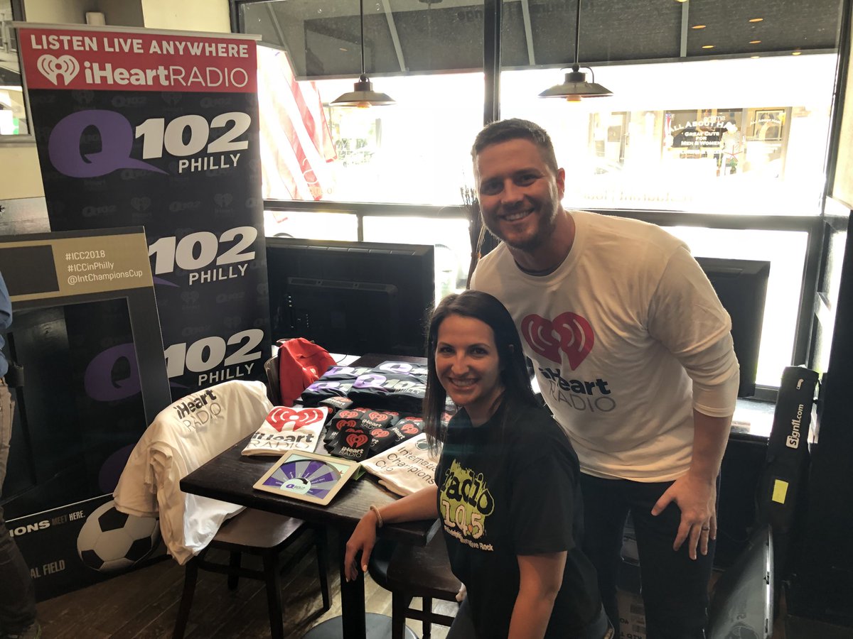 Sean_Brace's tweet photo. Let's get weird @SmithsBarPhilly! @Q102Philly @iHeartRadio https://t.co/RomK2G6drD