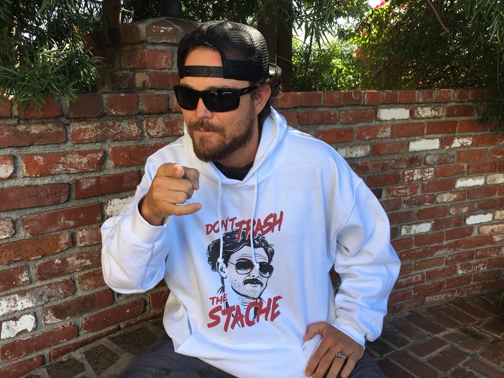 ClayneCrawford's tweet image. instagram.com/p/BkNn9fPHXGO/