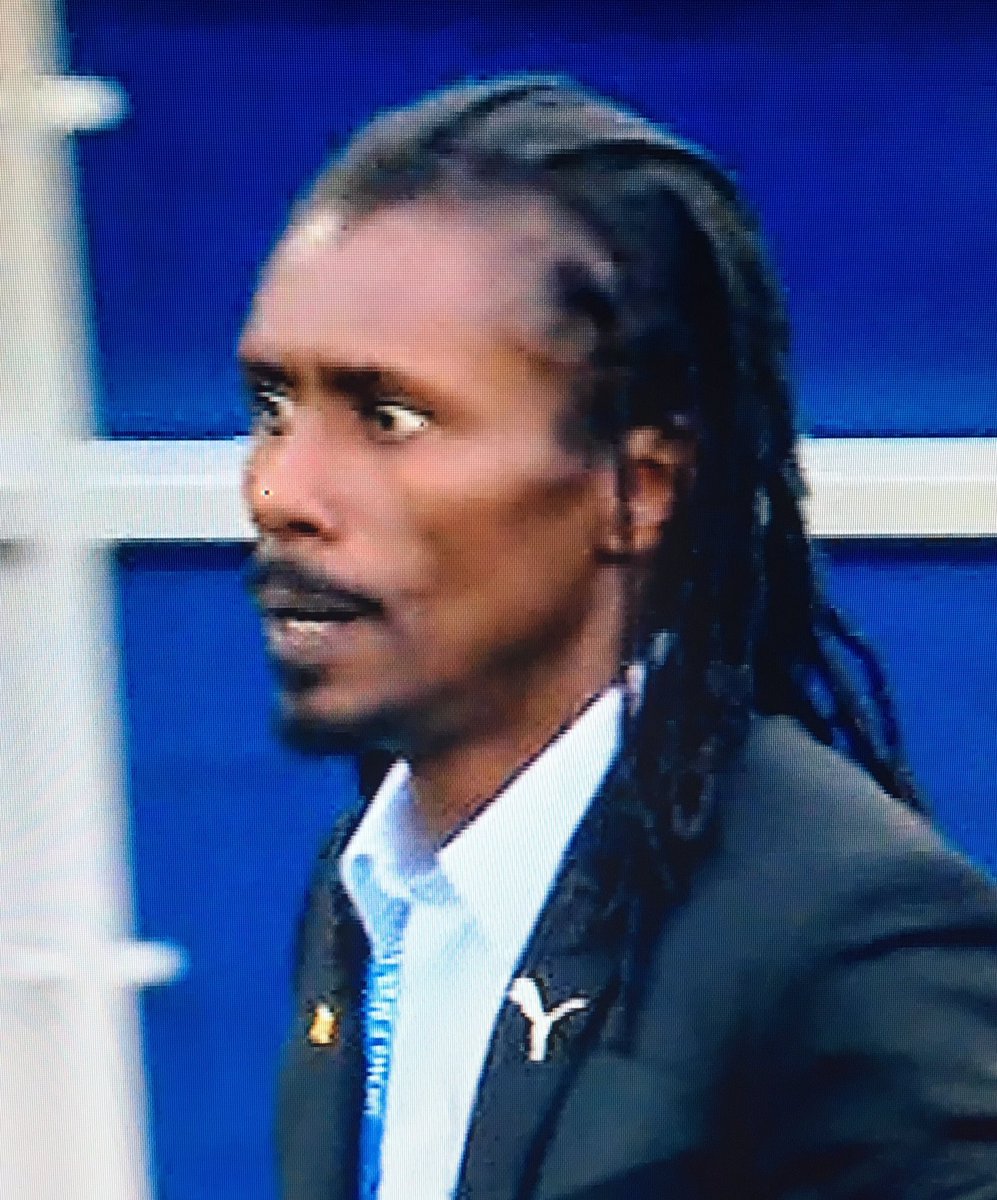 ccnlive's tweet photo. When your team scores an empty net goal while you were checking your twitter feed:
#WorldCup18 #POLvsSEN https://t.co/13tguDED8N