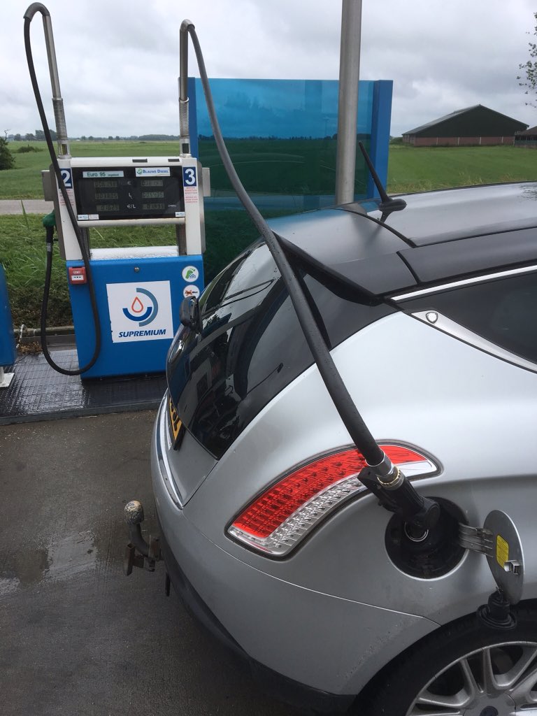 Fossylfrij ride,blauwe diesel yn Gau!