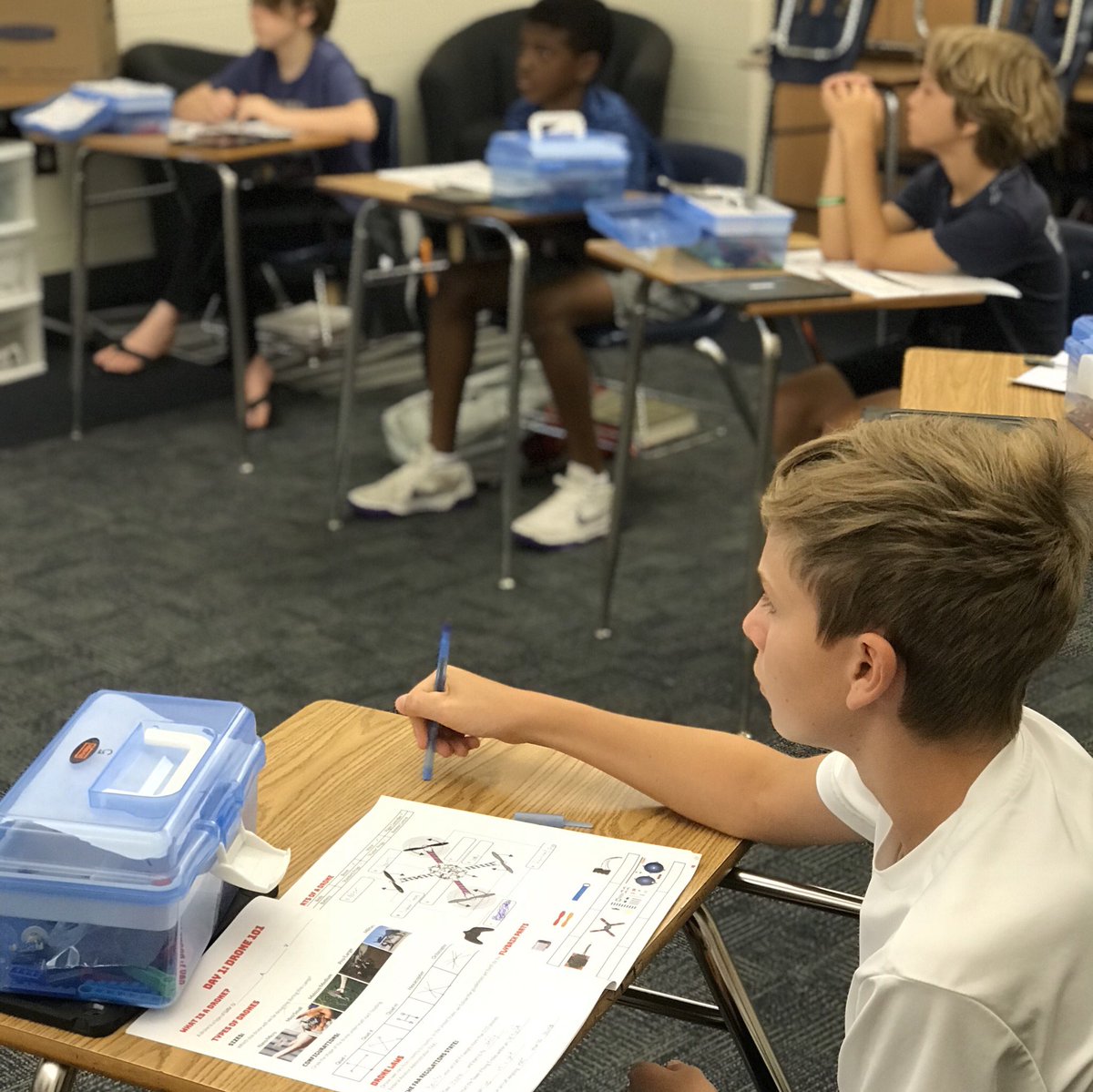 WA_Camps's tweet photo. Motors, Lift, & Propulsion. Build & Fly LEGO Drones Camp is having fun building and learning this week! Sign up for Week 6 in the bio. 🚁✍🏽• • • @woodwardacademy #wacamps #wa #woodward #woodwardway #summercamps #summercamp #collegepark #summer2018 #lego #legos #flybrix https://t.co/yh4a7jRmQu