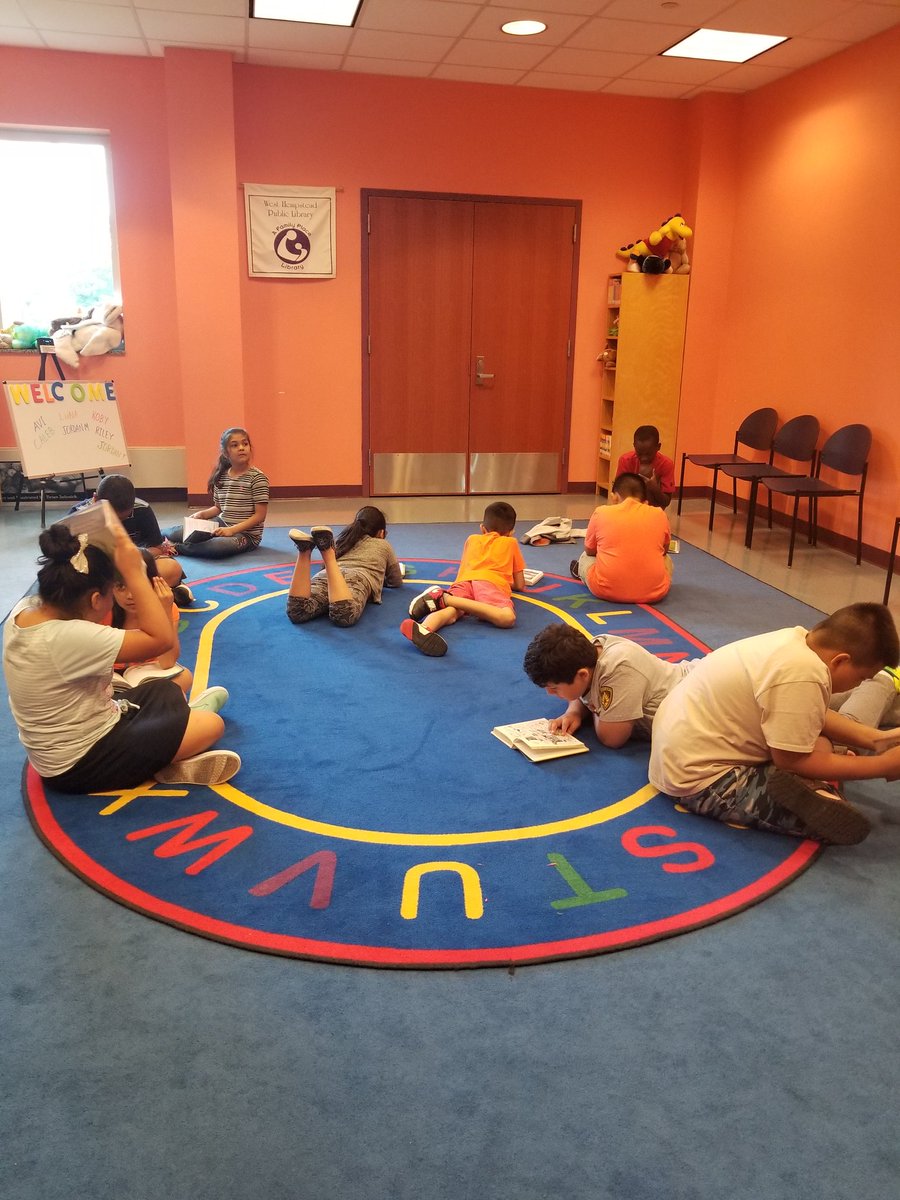 So many books so little time!!
<a href="/CornwellAveES/">CornwellAveES</a> <a href="/WHSInnovation/">WH Innovation</a> @whplibrary @She_is_a_Tripp 
<a href="/WH_ENL/">West Hempstead ENL</a>