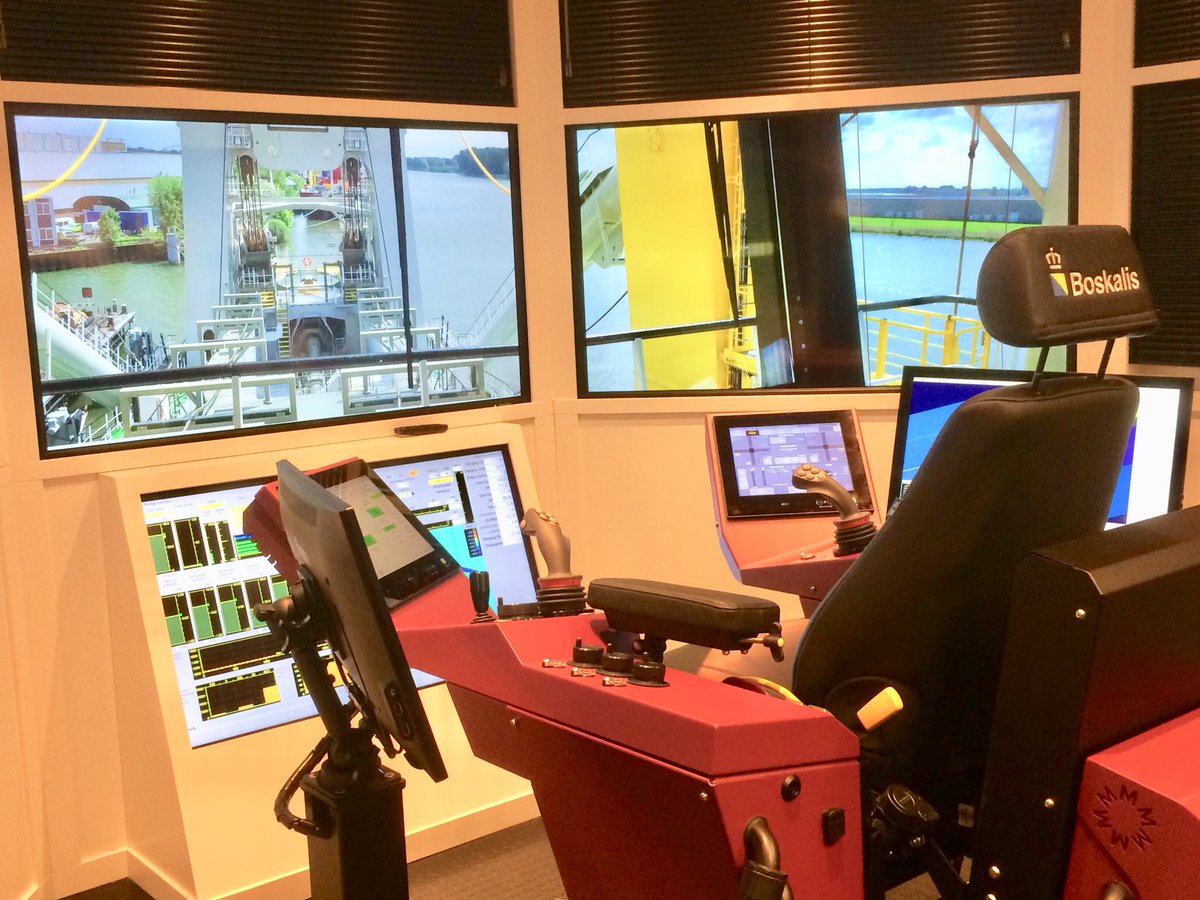 jptanis's tweet photo. Zinvol en inspirerend werkbezoek gehad van @micheleblom aan @DrechtstedenReg samen met partners; @DynniqGroup @Iv_Groep @BoskalisNL @arjanmaat , georganiseerd door @WDactualiteiten https://t.co/smu65nw0Cu