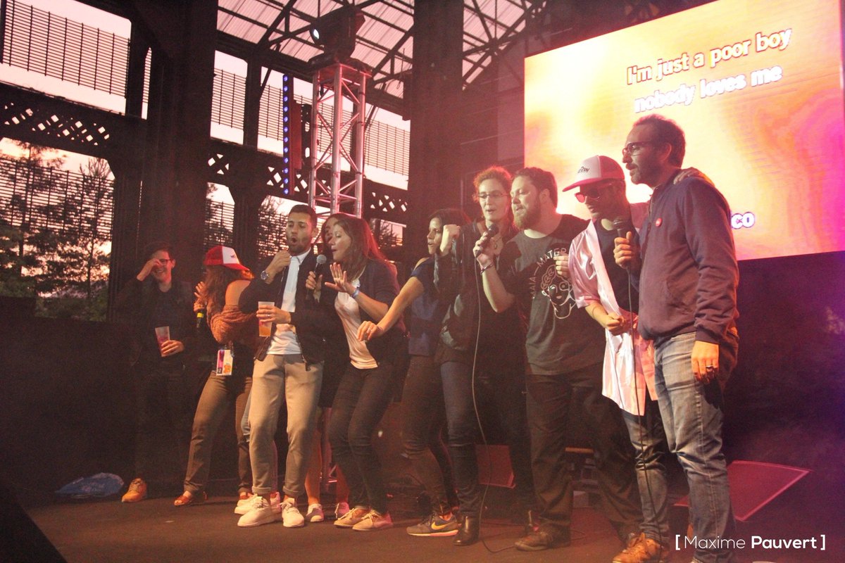 maximepvrt's tweet photo. 📸 #Photos x #web2day 📸

Vous êtes tout tristes parce que le @web2day c'est déjà fini ?! 😢
Pas de panique ! 🤯
J'ai de quoi vaincre le syndrome de déprime post Web2day 💪
Revivez l'événement en photo ! 🙌 ♥️ 🤘

📸 https://t.co/Up4hqqvQfj https://t.co/py1uEgKqf0