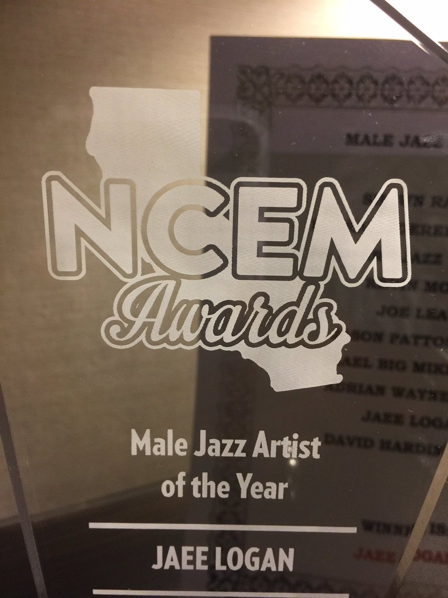 Happy #Juneteenth! @JAEEJAEE Jaee Logan,signed to our Lounge Renown
Records label,is our franchise player! Jaee was honored 5/26/2018 as
Northern California Best Male Jazz Artist 2018!
#GetJazzed #JuneteenthJazz #JuneteenthUSA #OaklandCalifornia
#SanFranciscoCalifornia #JazzIt