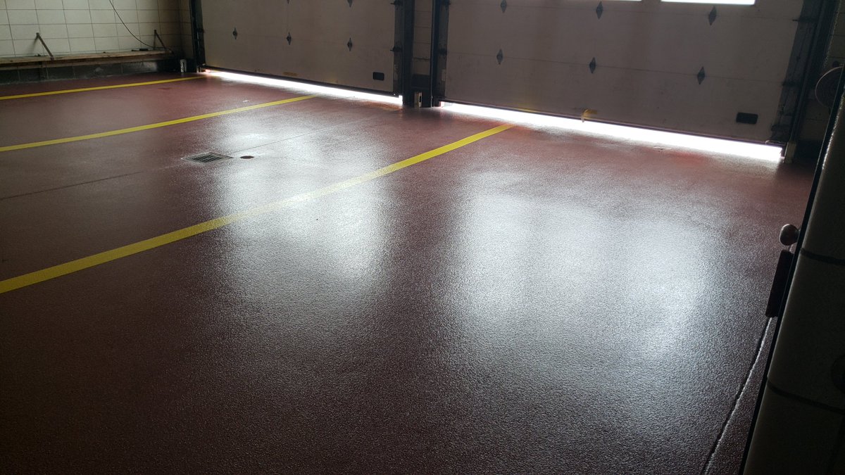 PFDTonySneidar's tweet photo. New slip resistant floor coating in E.51, L.29, BN.02, M.18 quarters. Getting close to reopening its doors after the install that will help keep @PhillyFireDept members safe #24x7x365 #PFDLogistics https://t.co/UbbG02wljN