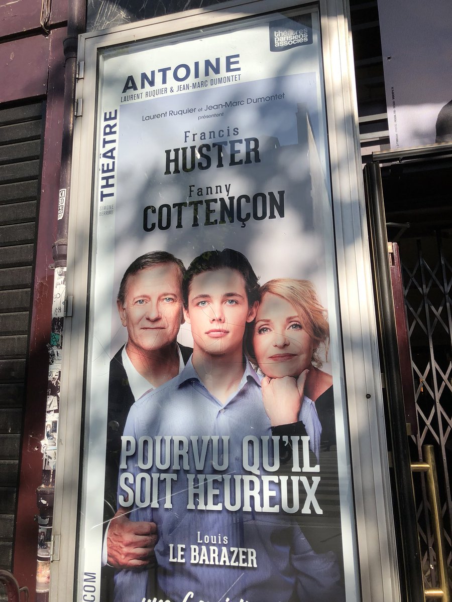 Alexandre_Sim's tweet photo. Au Théâtre Antoine pour la présentation de saison 2018-2019 : le programme s’annonce réjouissant ! 

🤗 https://t.co/DIMw19gTGI