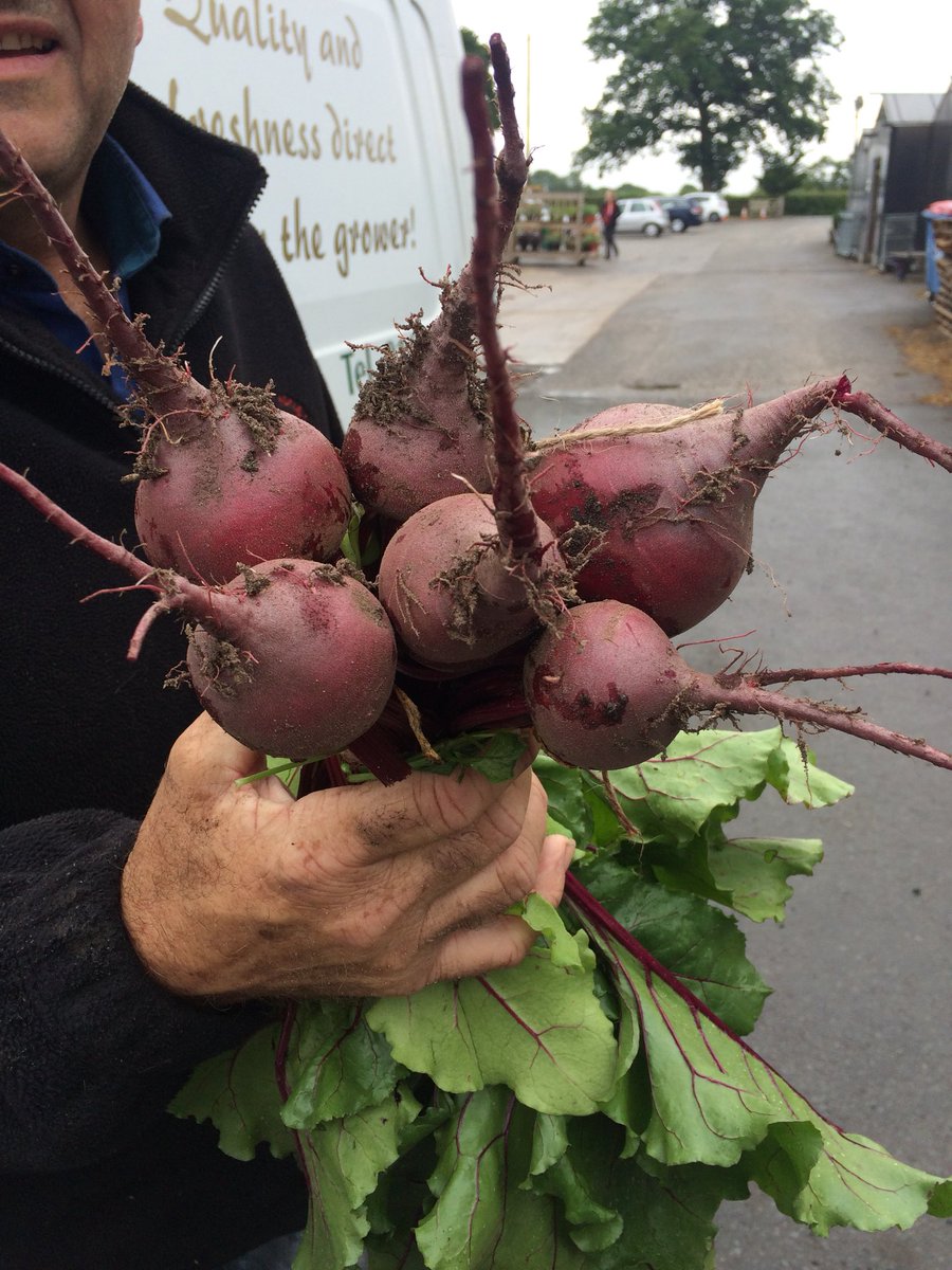 Lowe’s Farm Shop Twitter
