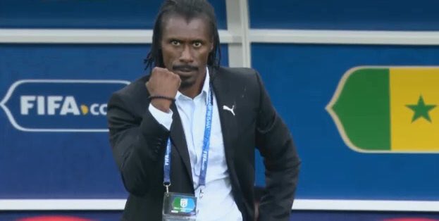 31 May 2002: Aliou Cisse captains #Senegal during first ever #WorldCup win in opener against France

19 June 2018: Aliou Cisse coaches Senegal during first 2018 World Cup win in opener against Poland #POLSEN

What a legend 😍