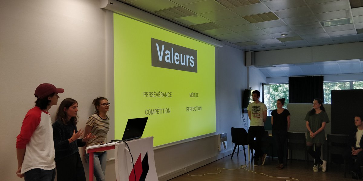 La slide "Valeurs" : un classique #HACKACON404