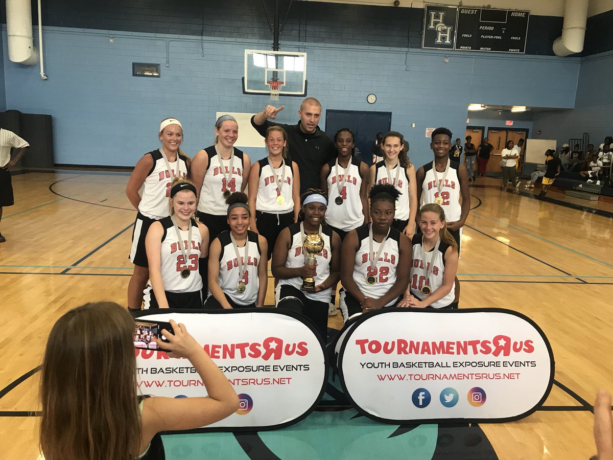 DerickBlackshe1's tweet photo. Congratulations to the Bluffton Bulls High School Girls!!! https://t.co/S6HcIv9cOR