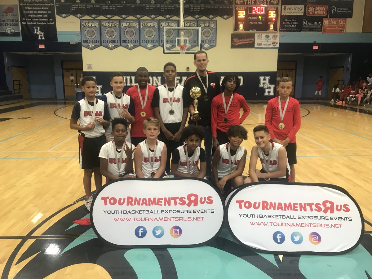 DerickBlackshe1's tweet photo. Congratulations to the Bluffton Bulls!!! Champions 5th Grade division.. https://t.co/wie2zjOmFj