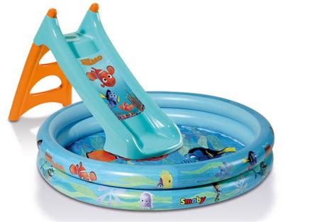 LANLASD's tweet image. From tiny blow-ups to larger ones w/ thousands of gallons of water, portable pools can be a lot of fun. But they can also be deadly. GRANDPARENTS: When was the last time you "child proofed" your home? Check out Day 2 of our #PoolSafetyTips
bit.ly/2JOjx6c
#LASD #AV411