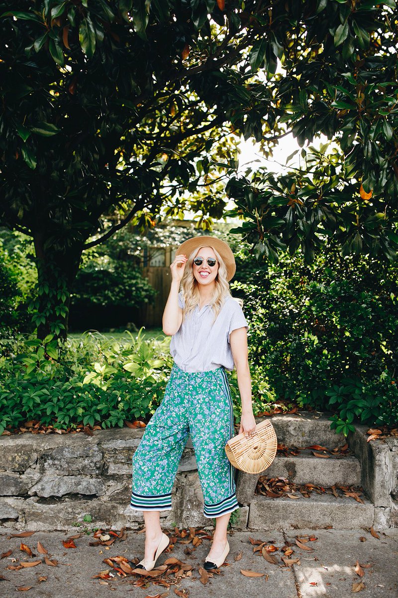 I asked my dad if he liked this outfit and he said it was chic, plus I could do karate in it 😂😂! You heard it here FIRST ladies- today’s outfit on the blog is chic + you can do karate in it 💁🏼. Get you an outfit that can do both 🙌🏻. #karatekid