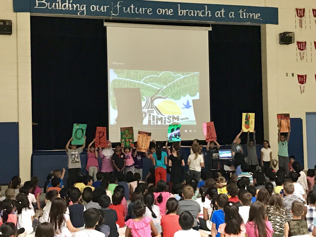 BlueWillowPS's tweet image. Optimism Character Assembly @BlueWillowPS 

#positivereflections #bodybreaks 
#proudofallourstudents🙌🏼