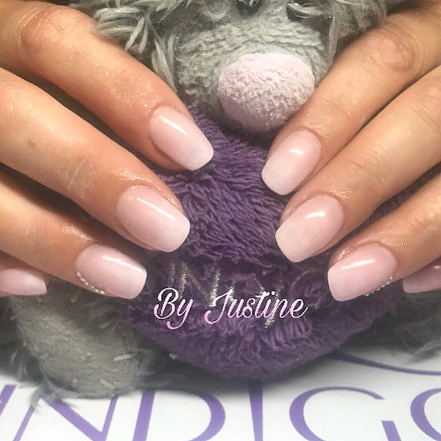 justinetrechel's tweet photo. 💥💥 #indigo #indigonails #remplissage #gelnails #gel #nails #ongles #milkypink #polish #wifiwife #rose #pink #nude #babyboomer #narurel #summer #bear #nounours #teddybear #prothesisteongulaire #bretagne #rennes #saintbrieuc #instaaddict #instanails #instastyle #nailporn https://t.co/PUxFtZwRd7