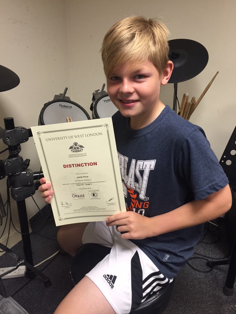 leighmusicangel's tweet image. Hi @solihullhour 🎵Enrol @DMSMusicSchool in June4your #1stLessonFREE #HighAchievement AllAges ! Facebook- DMS Knowle