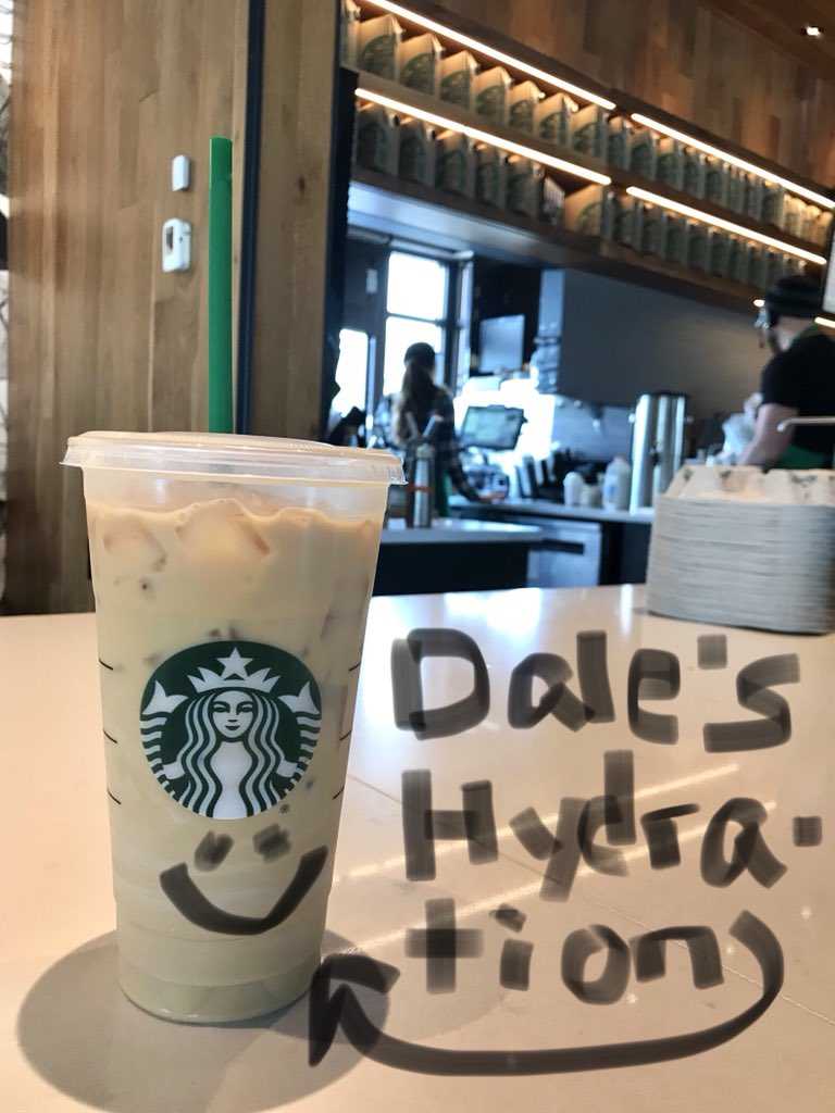 1goodroofer's tweet photo. Best way I know to stay hydrated!! #roofingcontractor #STARBUCKS #free #icecoffee #goldcard #100degreesinSC https://t.co/dM1TPzXR1A