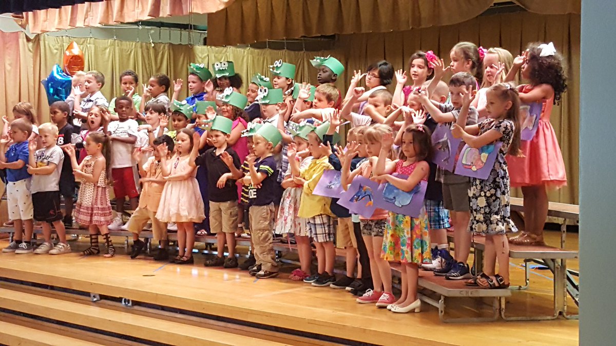 Tbourcy's tweet photo. Celebrating our Kindergartners this afternoon. It's been a great year in K!! @MusicAtCHE @MneaveCHE @KGrahamCHE @Miss_sayler @Ndeforest17 https://t.co/4Y8iVPzW6z