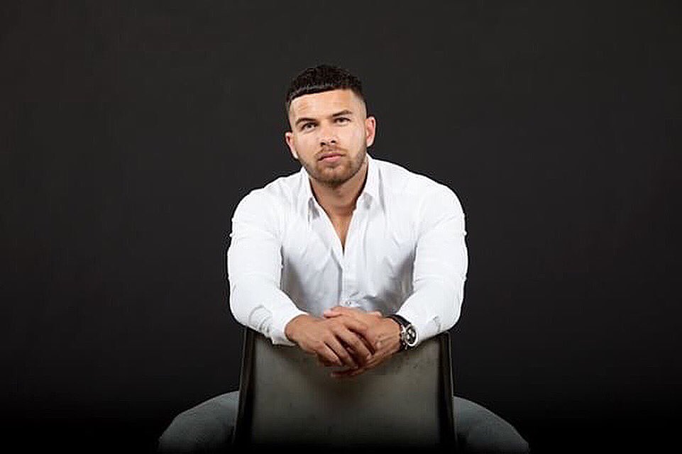 taperedmenswear's tweet photo. Coming to @GQMagazine soon! All our hard work has paid off. Thanks for all your support guys. ๐ฅ ๐ฅ @kieranpatel_ rocking our white Tapered fit shirt ๐๐ผ#BeTapered #GQ #exciting #hardworkpaysoff https://t.co/Q8QUto9DR9