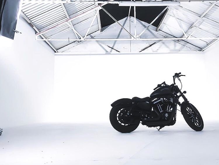 Iron 883 - Harley Davidson 

#studio1 #motorbike #beautiful