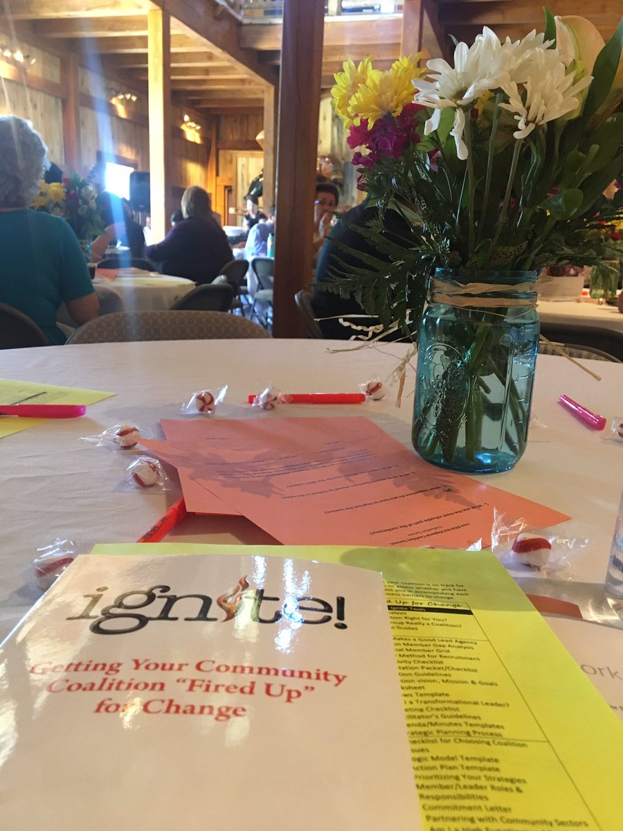 RHC_CassieR's tweet photo. Gaining inspiration from the San Luis Valley Prevention Coalition Network today with my fellow RHC and CTC facilitators! #prevention @DeeKessler1 https://t.co/HjZEmE7tir