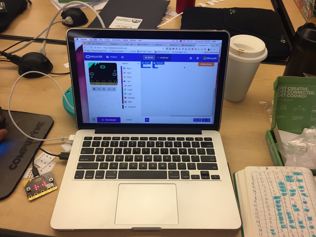 mrskalthoff's tweet image. Woooahh... @microbit_edu #binary #sortingalgorithms oh my! All before lunch thanks to @Sheena1010 and Ann at the computer science crash course at @krausecenter #thankyou #csforall