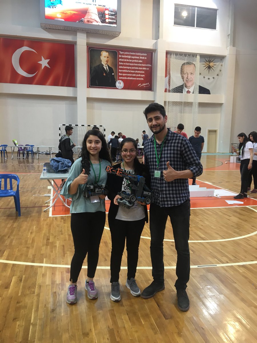 royalstar136's tweet photo. #farkliyizogretmeniz #şerafettinturan #urfamem #argeurfa #stemurfa https://t.co/Unz5srZLOs