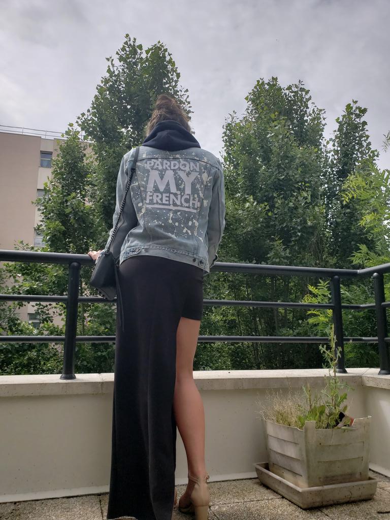 RachelRaeKC's tweet photo. @djsnake @pmf_merch @PMF_official #Paris https://t.co/ICGWVgtv6k
