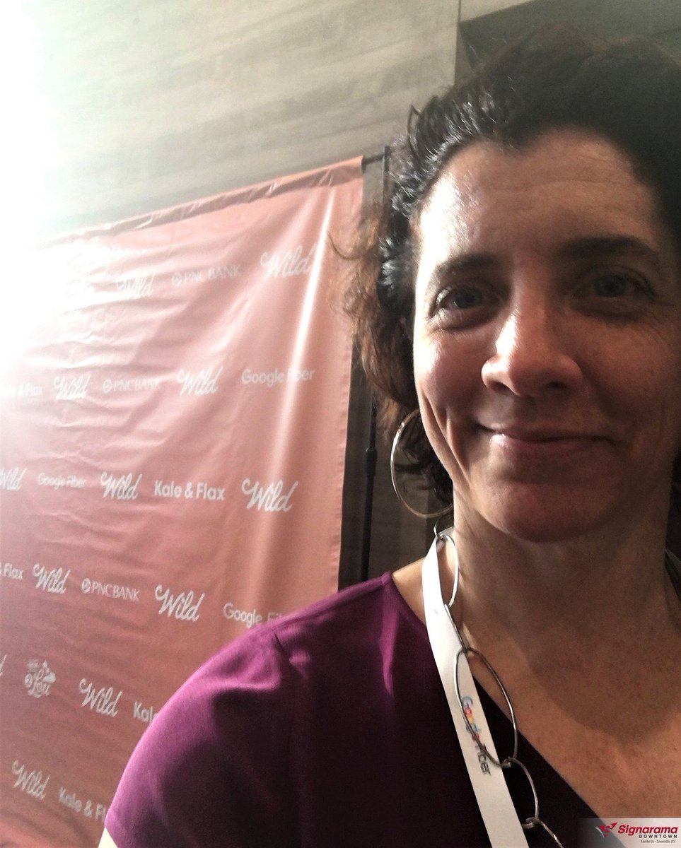 SignaramaMama's tweet image. #TBT to @wildaccelerator S1 Demo Night!  Incredible night with incredible speakers like @StephenReily welcoming the crowd to the @SpeedArtMuseum ... Proud to be a VIP with such a group!
#SignaramaLouisvilleDowntown