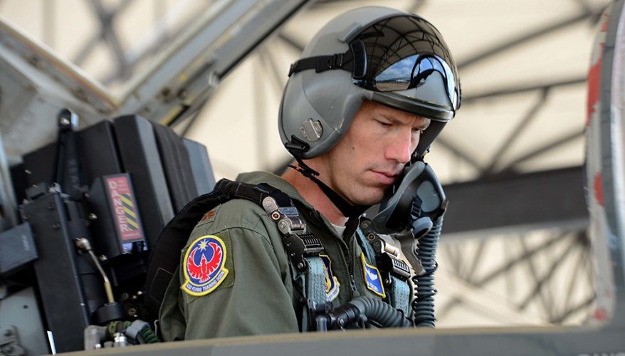 NationalDefense's tweet photo. Utilize Contractors to Address Air Force Pilot Shortage, @MitchellStudies Report Says | Story via Sonja Jordan and @Jon_Harper_ https://t.co/9cLgQrj7JO https://t.co/QxZaJm4Go5